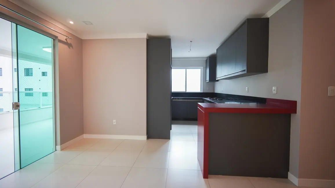 Foto 2 de Apartamento com 4 quartos à venda, 175m2 em Meia Praia, Itapema - SC