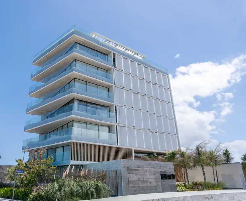 Apartamento com 4 quartos à venda, 330m2 em Itajai - SC - imagem 2 Foto 2 de Apartamento com 4 quartos à venda, 330m2 em Itajai - SC