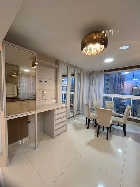 Foto 7 de Apartamento com 3 quartos à venda, 185m2 em Meia Praia, Itapema - SC