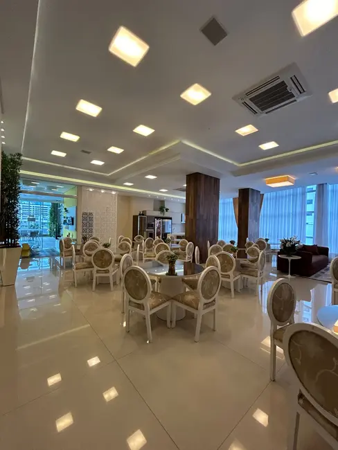 Foto 5 de Apartamento com 3 quartos à venda, 185m2 em Meia Praia, Itapema - SC