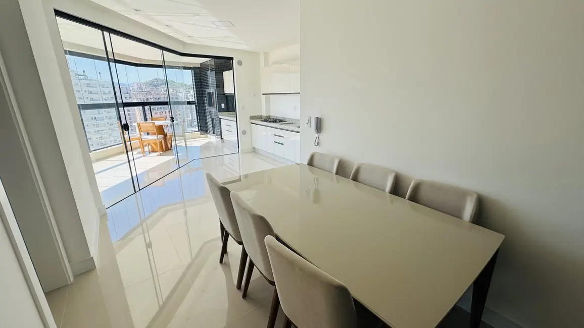 Apartamento com 3 quartos à venda, 139m2 em Meia Praia, Itapema - SC - imagem 6 Foto 6 de Apartamento com 3 quartos à venda, 139m2 em Meia Praia, Itapema - SC