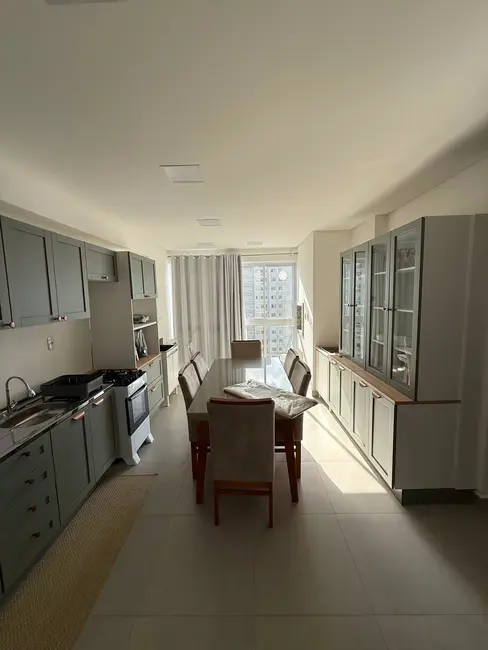 Apartamento com 2 quartos à venda, 70m2 em Itapema - SC - imagem 2 Foto 2 de Apartamento com 2 quartos à venda, 70m2 em Itapema - SC