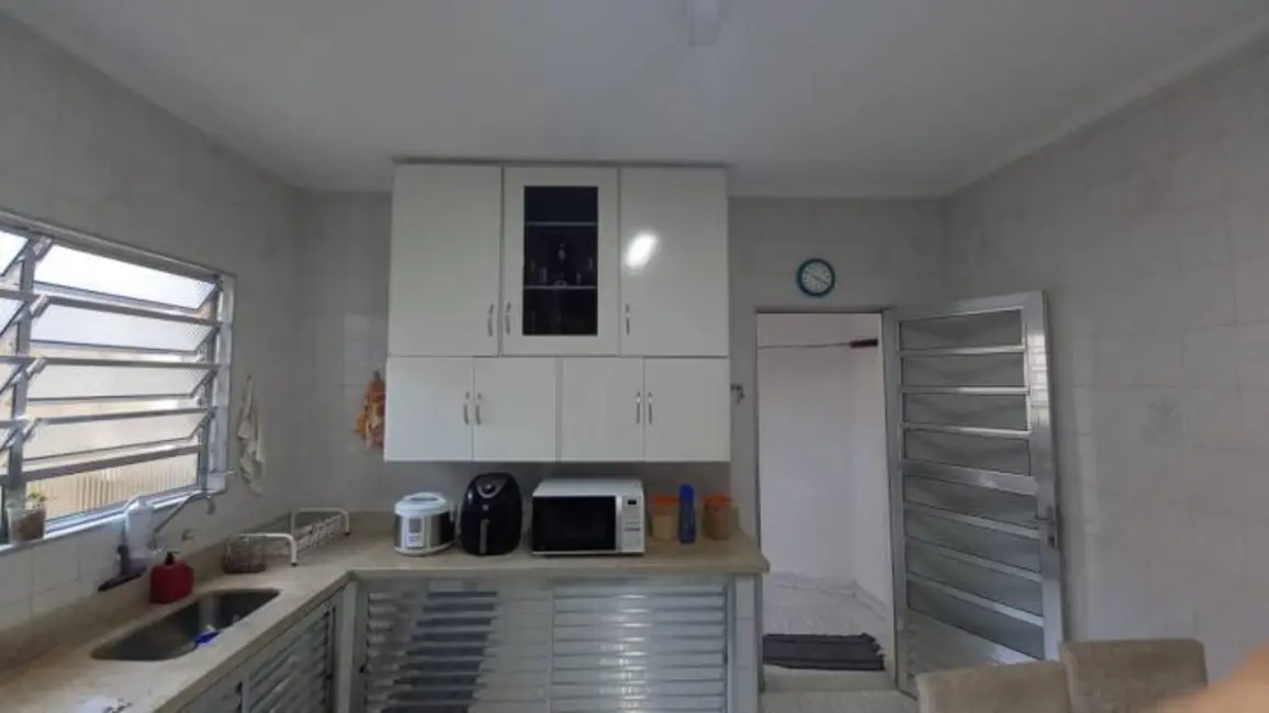 Foto 4 de Casa com 3 quartos à venda, 200m2 em Jardim Saporito, Taboao Da Serra - SP