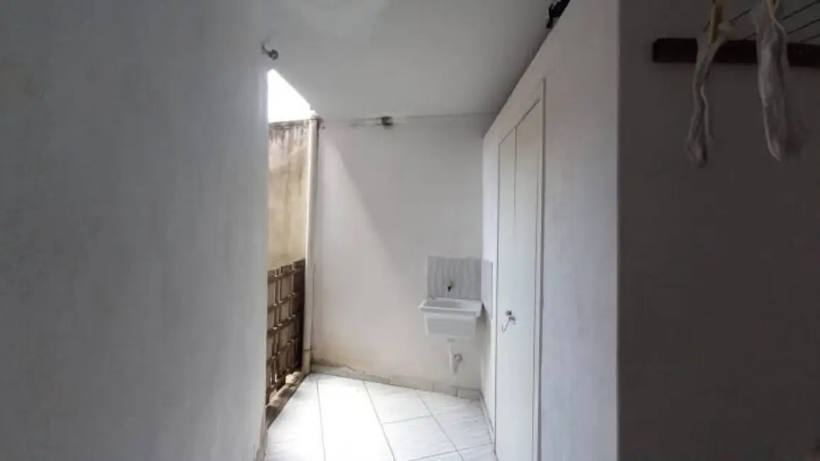 Foto 9 de Casa com 3 quartos à venda, 200m2 em Jardim Saporito, Taboao Da Serra - SP