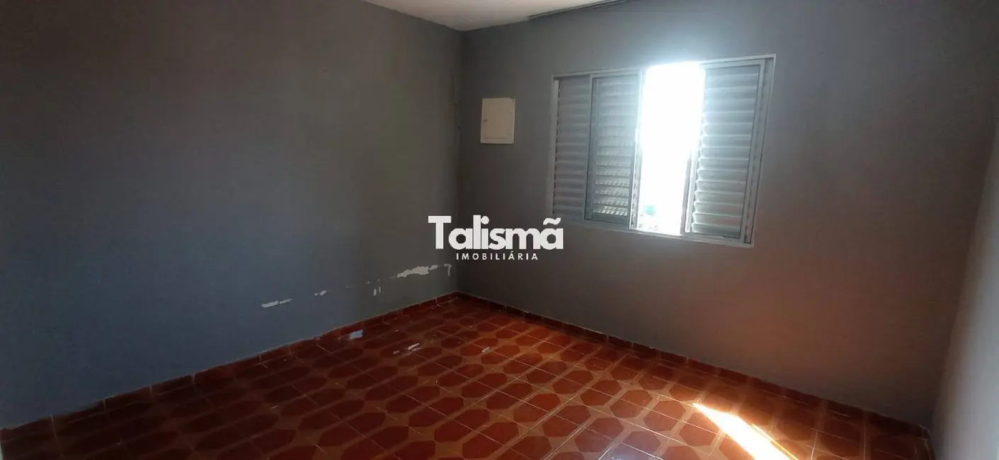 Casa com 3 quartos à venda, 80m2 em Vila Indiana, Taboao Da Serra - SP - imagem 2 Foto 2 de Casa com 3 quartos à venda, 80m2 em Vila Indiana, Taboao Da Serra - SP