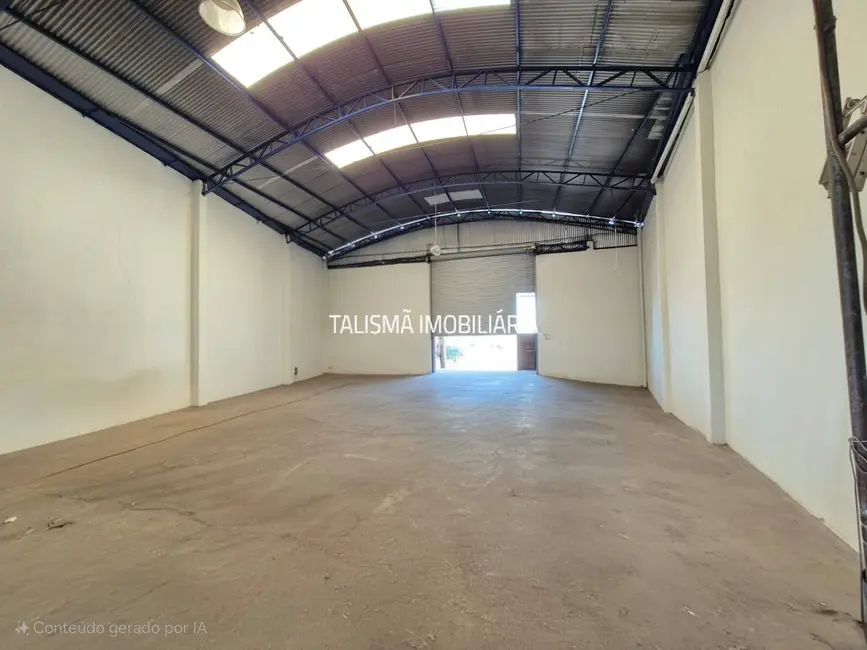 Foto 1 de Armazém / Galpão para alugar, 300m2 em Jardim Record, Taboao Da Serra - SP