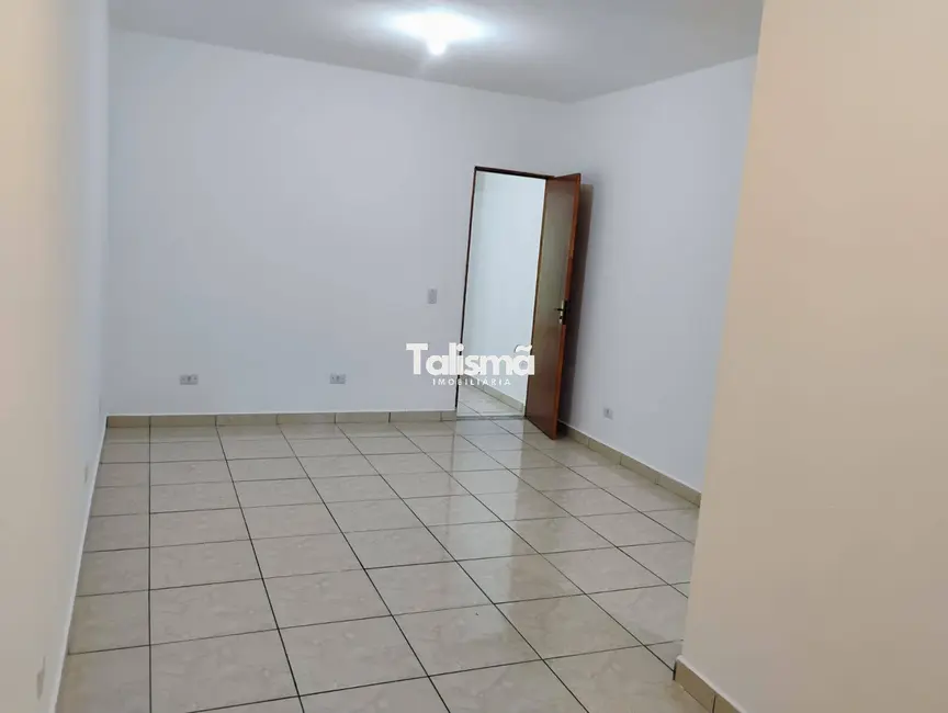 Casa com 3 quartos à venda, 125m2 em Parque Pinheiros, Taboao Da Serra - SP - imagem 3 Foto 3 de Casa com 3 quartos à venda, 125m2 em Parque Pinheiros, Taboao Da Serra - SP