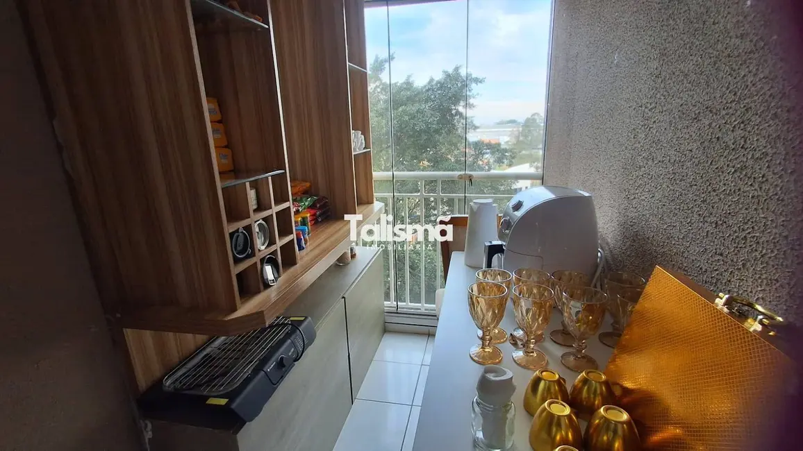 Foto 4 de Apartamento com 2 quartos à venda, 52m2 em Jardim Henriqueta, Taboao Da Serra - SP