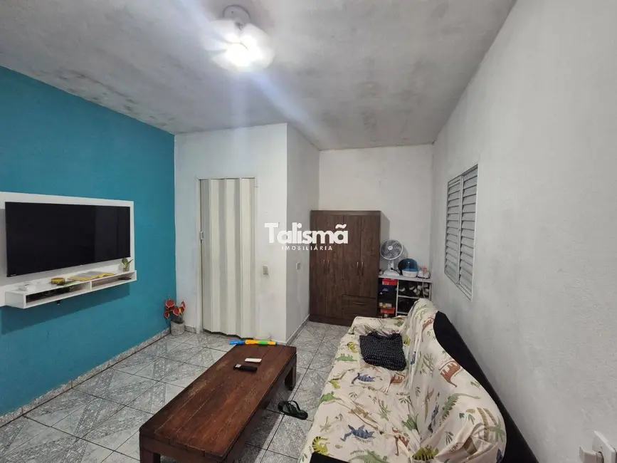 Casa com 4 quartos à venda, 200m2 em Jardim Record, Taboao Da Serra - SP - imagem 2 Foto 2 de Casa com 4 quartos à venda, 200m2 em Jardim Record, Taboao Da Serra - SP