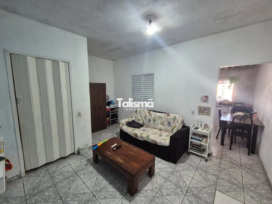 Casa com 4 quartos à venda, 200m2 em Jardim Record, Taboao Da Serra - SP - imagem 5 Foto 5 de Casa com 4 quartos à venda, 200m2 em Jardim Record, Taboao Da Serra - SP