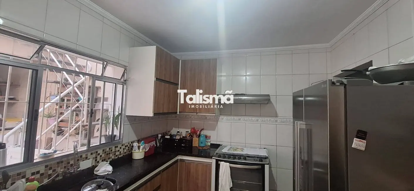 Casa com 2 quartos à venda, 100m2 em Jardim Triângulo, Taboao Da Serra - SP - imagem 5 Foto 5 de Casa com 2 quartos à venda, 100m2 em Jardim Triângulo, Taboao Da Serra - SP