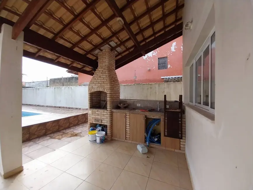 Foto 5 de Casa com 3 quartos à venda, 125m2 em Peruibe - SP
