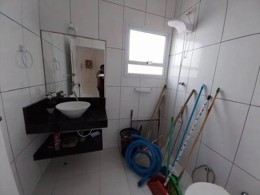 Foto 4 de Casa com 3 quartos à venda, 125m2 em Peruibe - SP