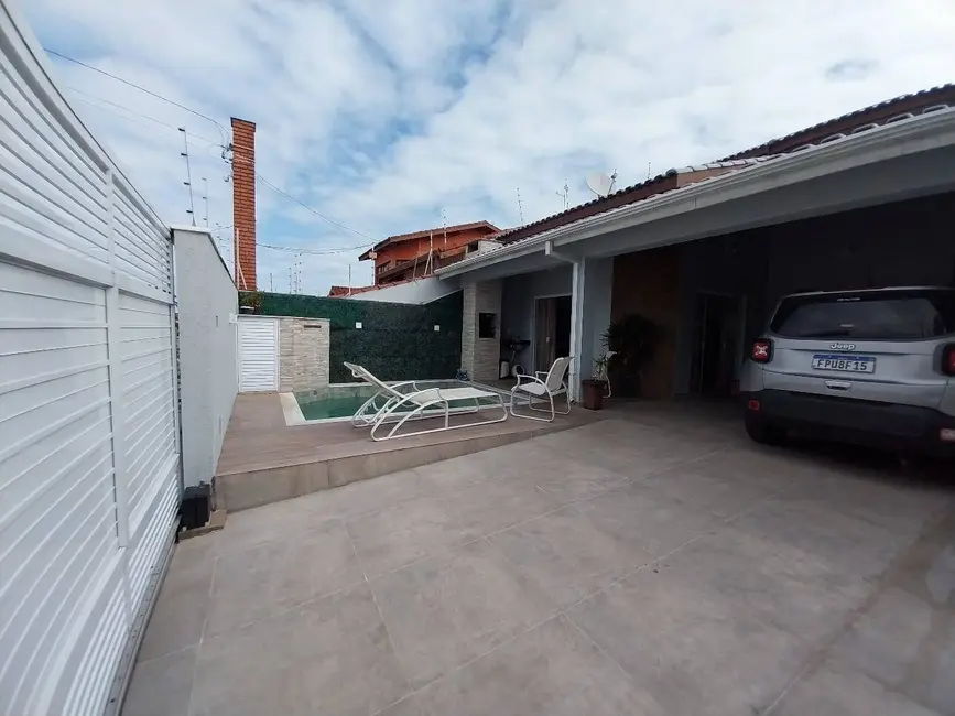 Foto 7 de Casa com 4 quartos à venda, 207m2 em Peruibe - SP