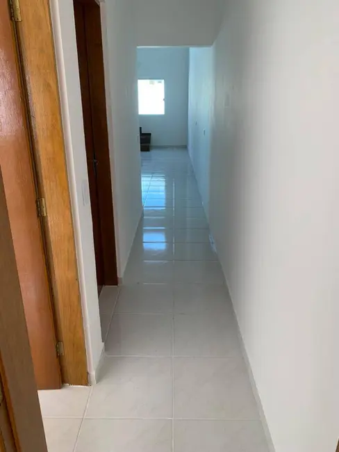 Casa com 3 quartos à venda, 70m2 em Peruibe - SP - imagem 5 Foto 5 de Casa com 3 quartos à venda, 70m2 em Peruibe - SP