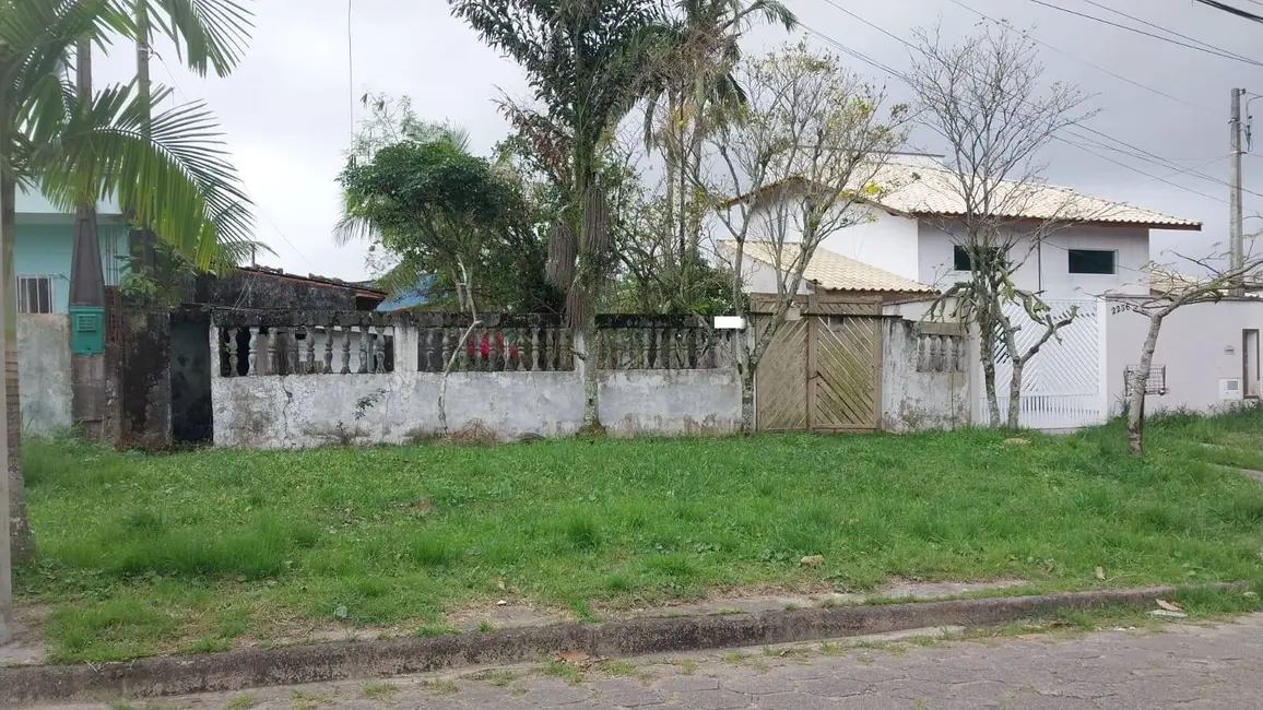 Casa com 3 quartos à venda, 70m2 em Peruibe - SP - imagem 2 Foto 2 de Casa com 3 quartos à venda, 70m2 em Peruibe - SP