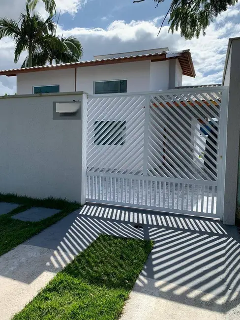 Casa com 3 quartos à venda, 70m2 em Peruibe - SP - imagem 1 Foto 1 de Casa com 3 quartos à venda, 70m2 em Peruibe - SP