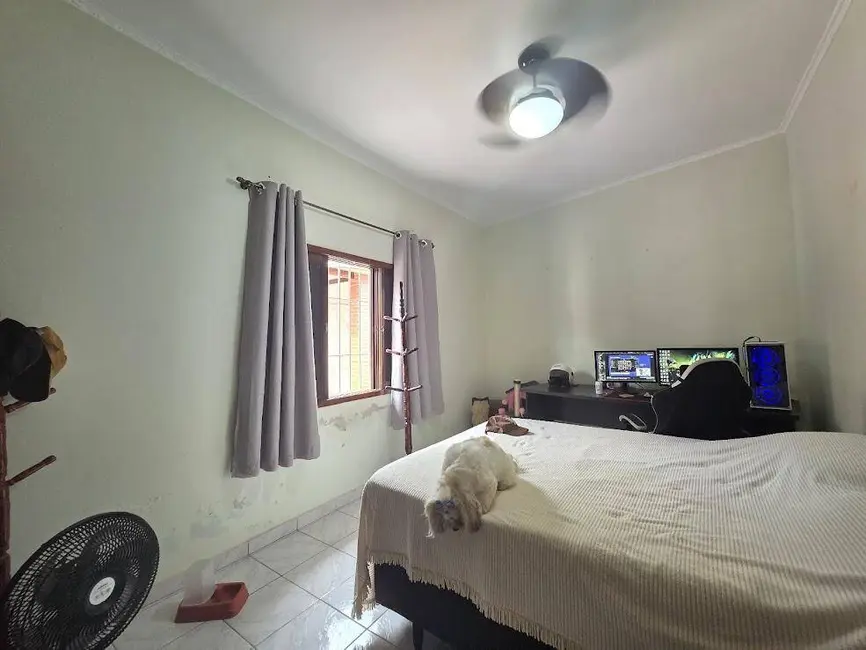 Foto 4 de Casa com 3 quartos à venda, 260m2 em Peruibe - SP