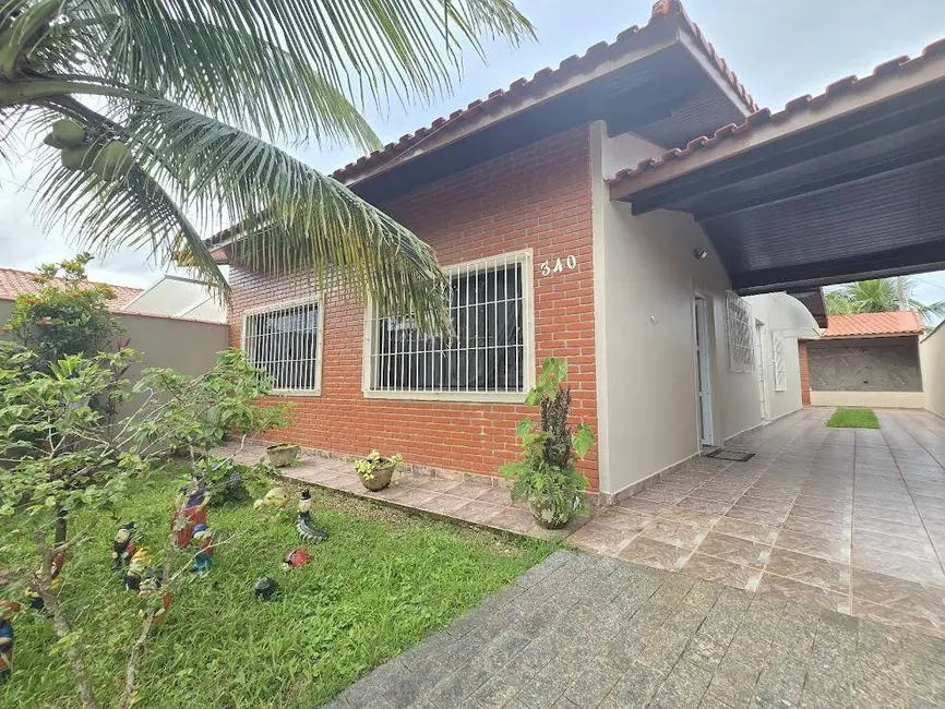 Foto 2 de Casa com 3 quartos à venda, 260m2 em Peruibe - SP