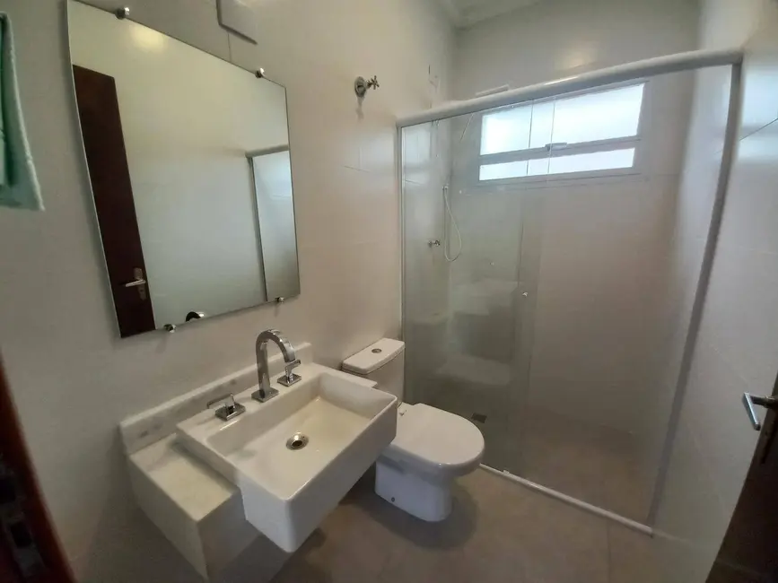 Foto 6 de Casa com 3 quartos à venda, 250m2 em Peruibe - SP