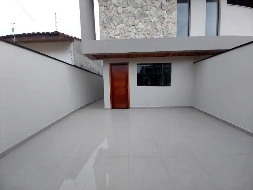 Foto 3 de Casa com 3 quartos à venda, 125m2 em Peruibe - SP