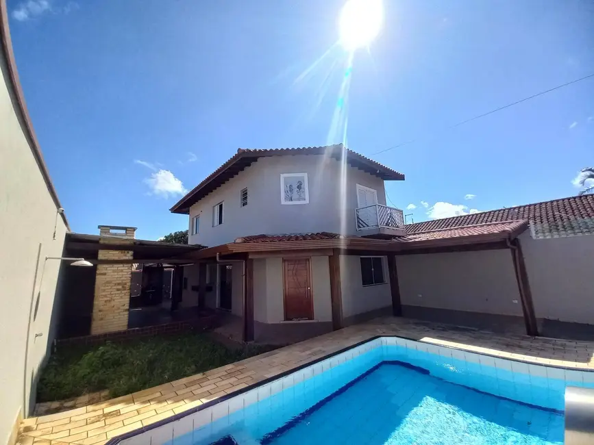 Foto 3 de Casa com 4 quartos à venda, 250m2 em Peruibe - SP