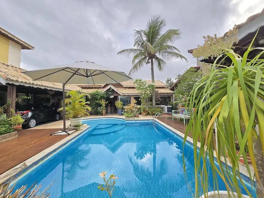 Foto 1 de Casa com 5 quartos à venda, 560m2 em Peruibe - SP
