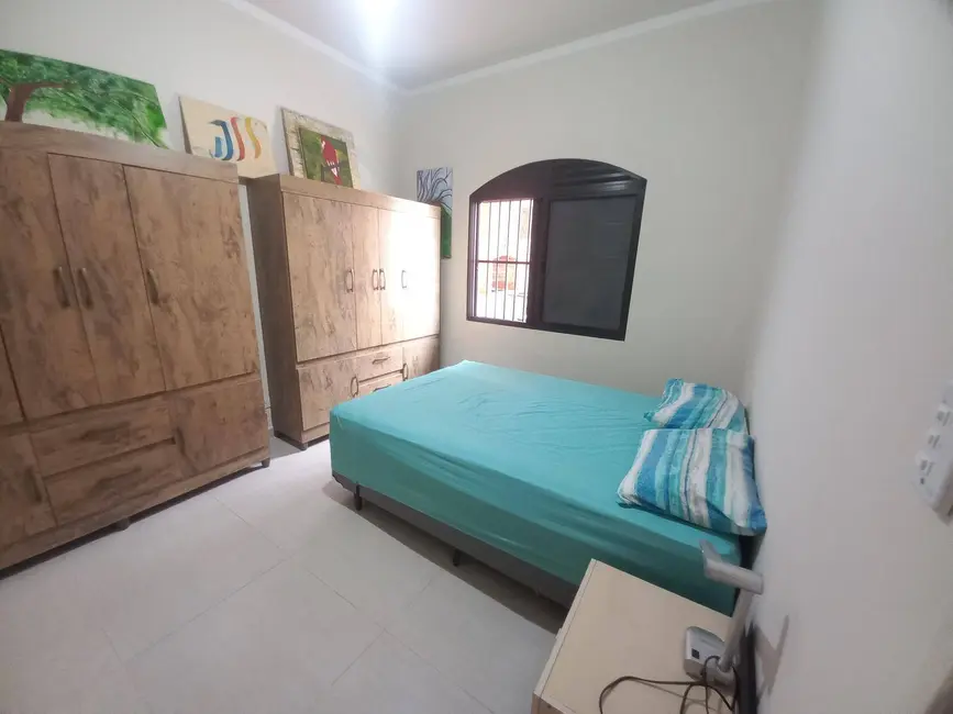 Casa com 4 quartos à venda, 280m2 em Peruibe - SP - imagem 9 Foto 9 de Casa com 4 quartos à venda, 280m2 em Peruibe - SP