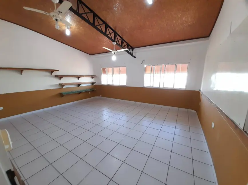 Foto 6 de Sala Comercial à venda e para alugar, 1000m2 em Centro, Peruibe - SP
