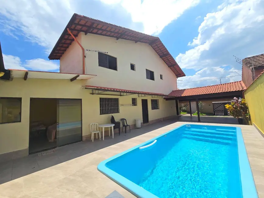 Foto 6 de Casa com 5 quartos à venda, 275m2 em Peruibe - SP