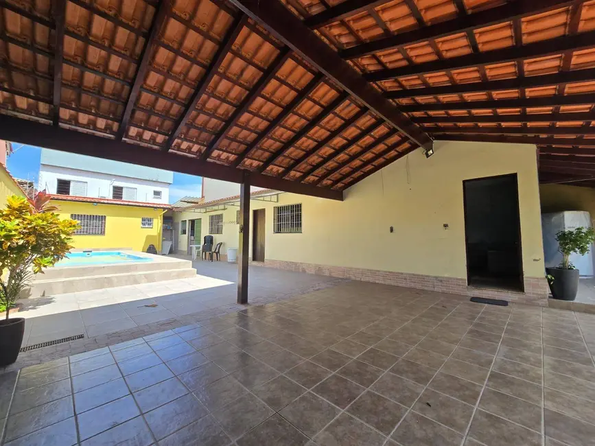 Foto 7 de Casa com 5 quartos à venda, 275m2 em Peruibe - SP