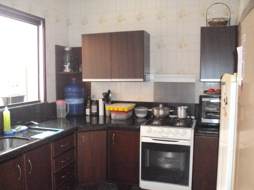 Foto 6 de Casa com 3 quartos à venda, 250m2 em Peruibe - SP