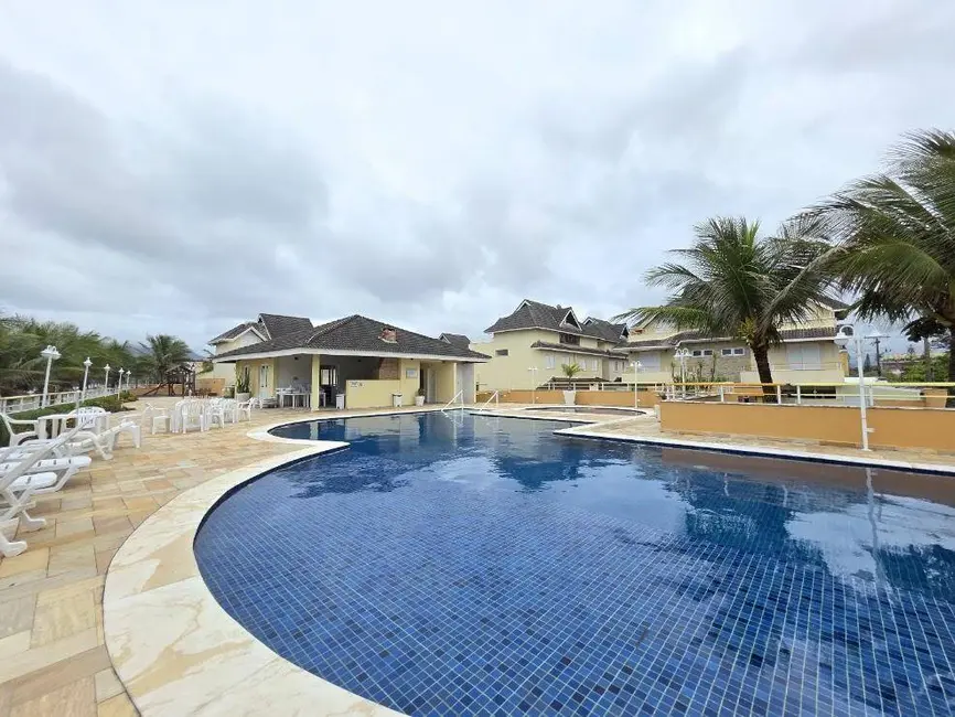 Foto 1 de Casa com 3 quartos à venda, 150m2 em Peruibe - SP