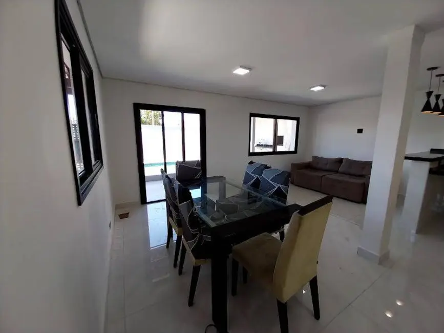 Casa com 3 quartos à venda, 283m2 em Peruibe - SP - imagem 7 Foto 7 de Casa com 3 quartos à venda, 283m2 em Peruibe - SP