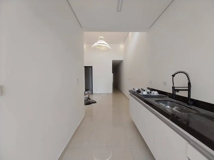 Foto 4 de Casa com 3 quartos à venda, 175m2 em Peruibe - SP