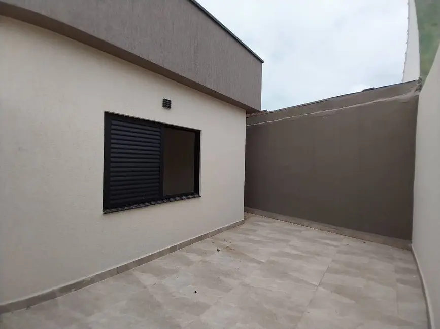 Foto 7 de Casa com 3 quartos à venda, 175m2 em Peruibe - SP