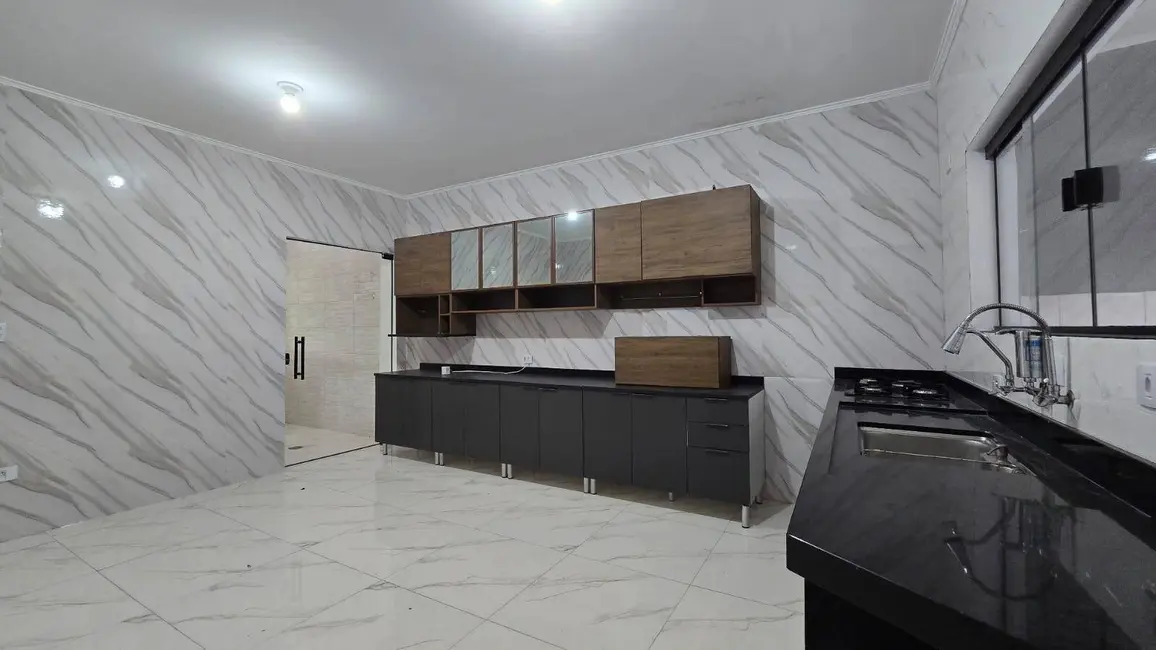 Foto 4 de Casa com 4 quartos à venda, 270m2 em Peruibe - SP