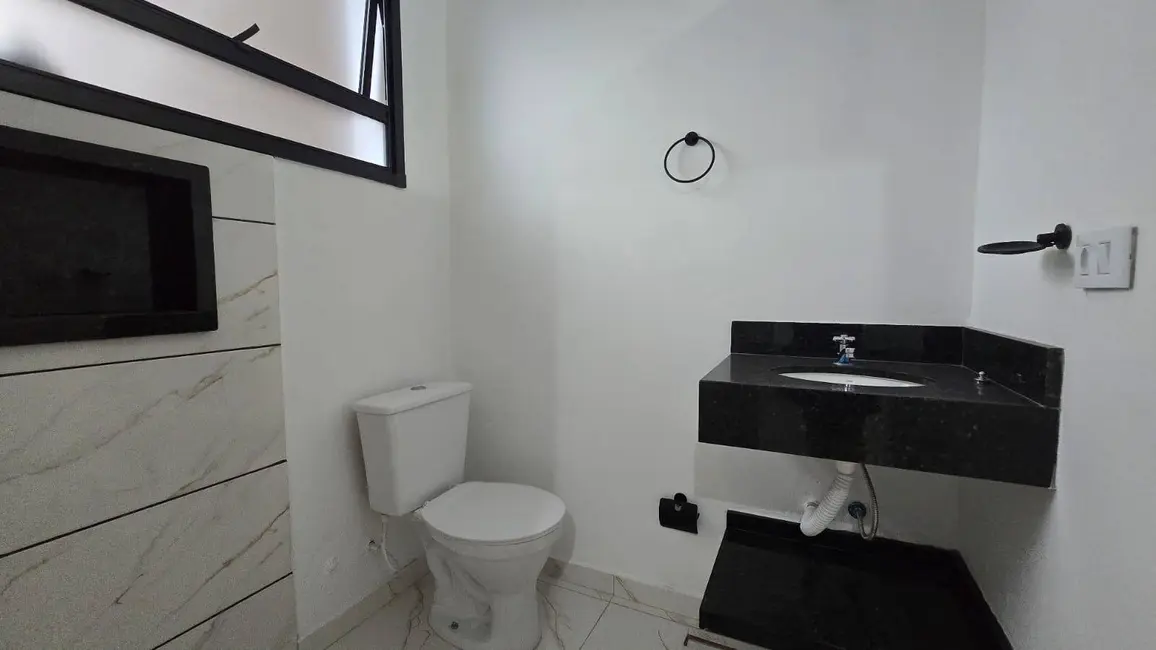 Foto 8 de Casa com 4 quartos à venda, 270m2 em Peruibe - SP