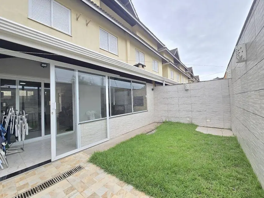 Foto 9 de Casa com 4 quartos à venda, 157m2 em Peruibe - SP