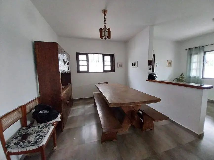 Foto 2 de Casa com 3 quartos à venda e para alugar, 411m2 em Peruibe - SP