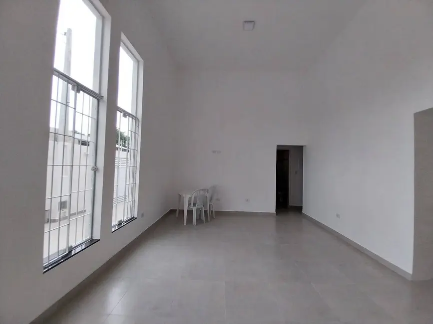 Casa com 3 quartos à venda, 190m2 em Peruibe - SP - imagem 3 Foto 3 de Casa com 3 quartos à venda, 190m2 em Peruibe - SP