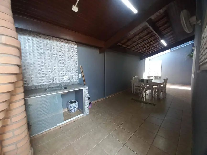 Foto 7 de Casa com 3 quartos à venda, 250m2 em Peruibe - SP