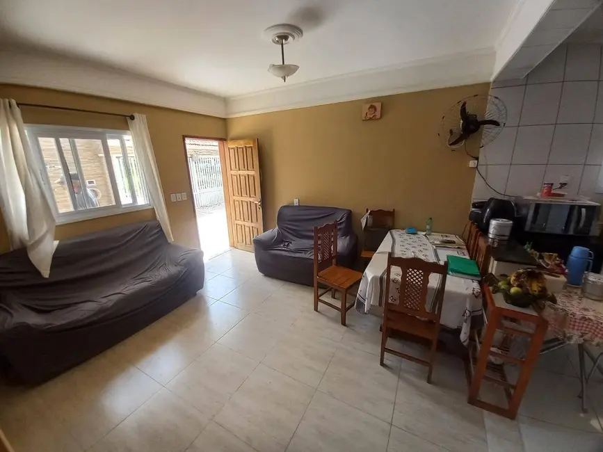 Foto 5 de Casa com 3 quartos à venda, 266m2 em Peruibe - SP