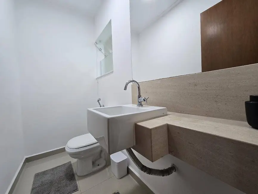 Foto 9 de Casa com 3 quartos à venda, 140m2 em Peruibe - SP