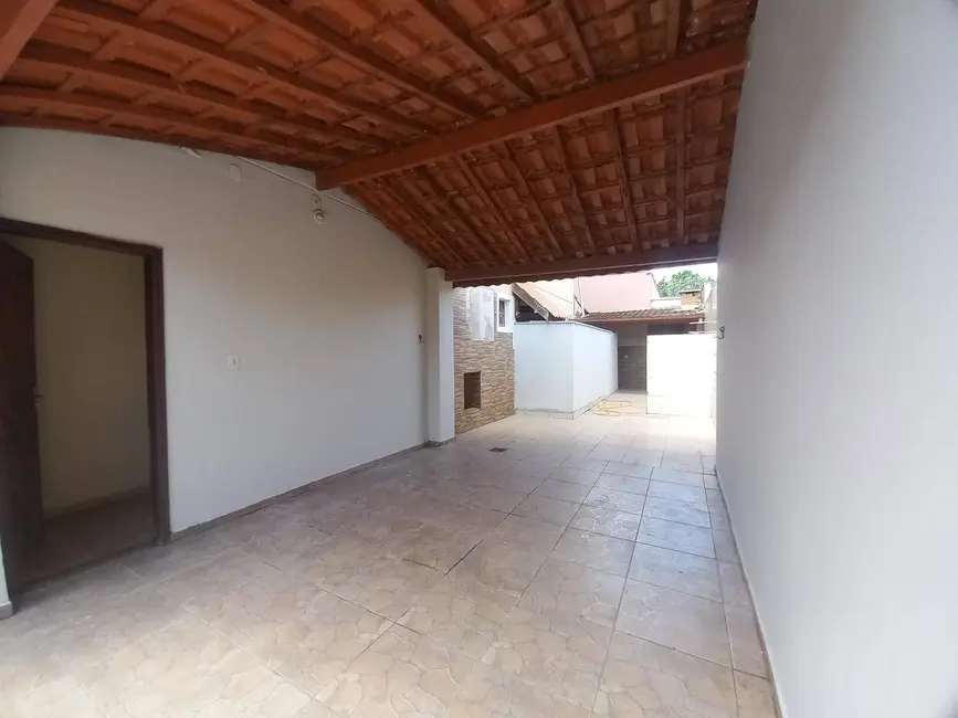 Foto 2 de Casa com 3 quartos à venda, 318m2 em Peruibe - SP