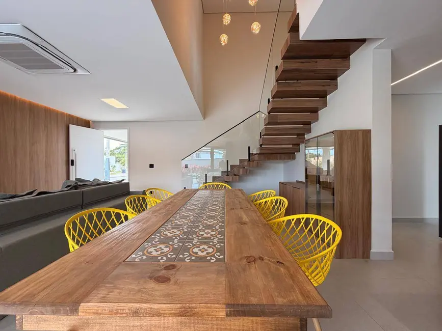 Foto 5 de Casa com 6 quartos à venda, 368m2 em Peruibe - SP