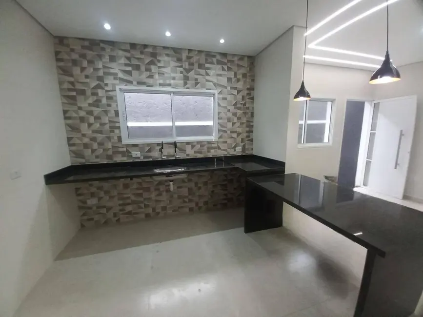 Foto 7 de Casa com 2 quartos à venda, 150m2 em Peruibe - SP