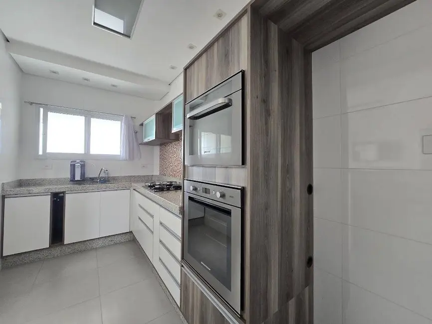 Foto 3 de Apartamento com 2 quartos à venda, 85m2 em Peruibe - SP