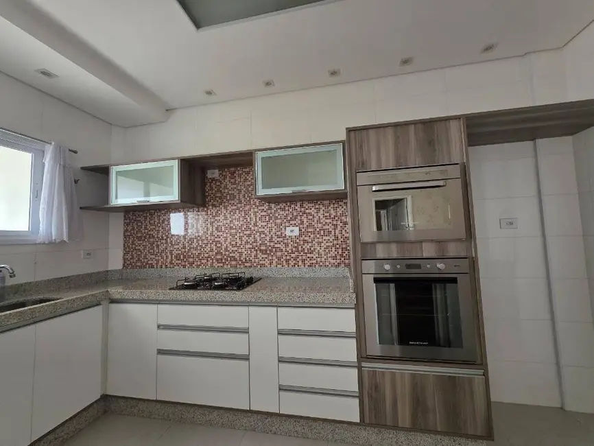 Foto 2 de Apartamento com 2 quartos à venda, 85m2 em Peruibe - SP