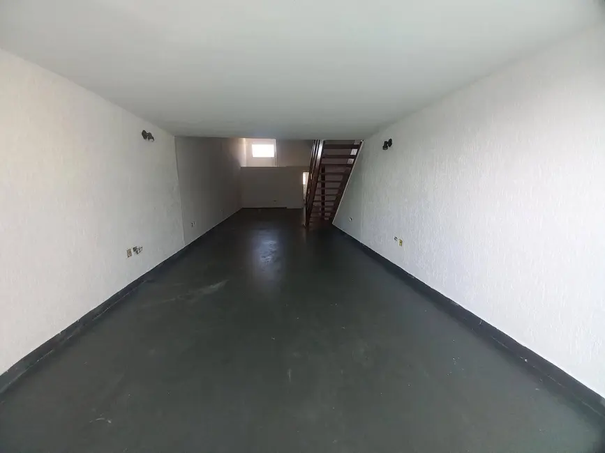 Foto 5 de Sala Comercial à venda e para alugar, 108m2 em Peruibe - SP